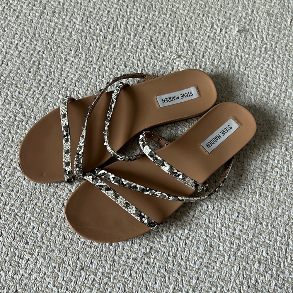 Steve Madden sandals